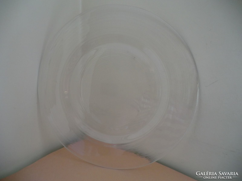 Üveg kínáló tál asztalközép 31 cm átmérővel  koncentrikus körökkel csíkozott