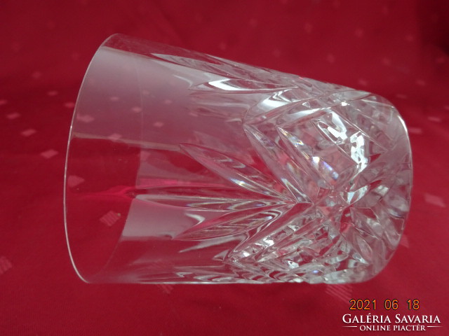 Kristályüveg whiskys pohár, magassága 8,5 cm, átmérője 8 cm. 4 db egyben eladó.  Vanneki!