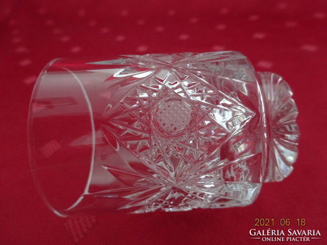 Kristályüveg pálinkás pohár, magassága 6 cm, átmérője 4,5 cm. Vanneki!
