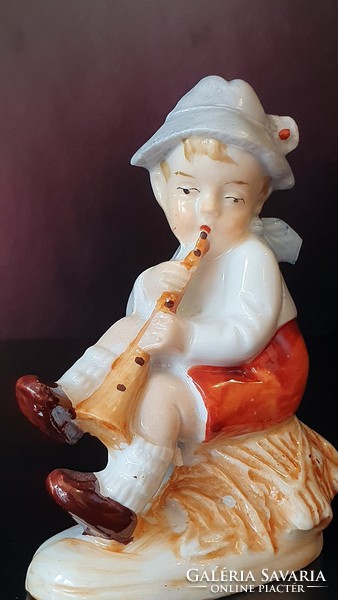 Jelzett, régi, német porcelán figura.