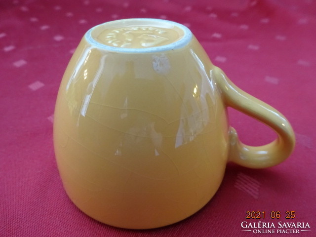 Olasz porcelán sárga színű kávéscsésze, átmérője 6,5 cm. Jókai.