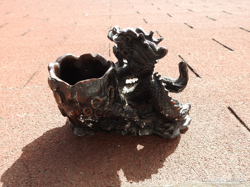 Dragon with holder - oriental sculpture - centerpiece
