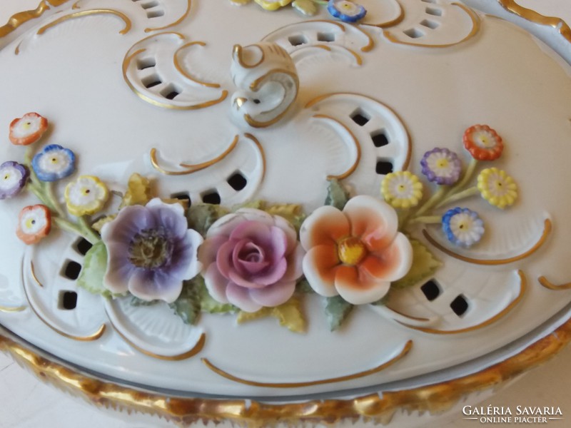 Porcelán - PMP Schierholz Plaue - fedeles asztal közép