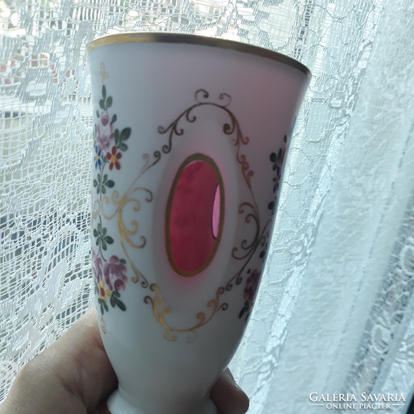 Biedermeier, hántolt üvegpohár fehér-rózsaszín