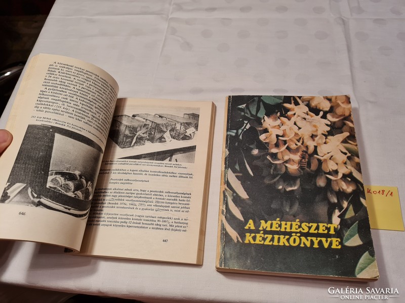 A méhészet kézikönyve 2 kötet Nikovitz Antal
