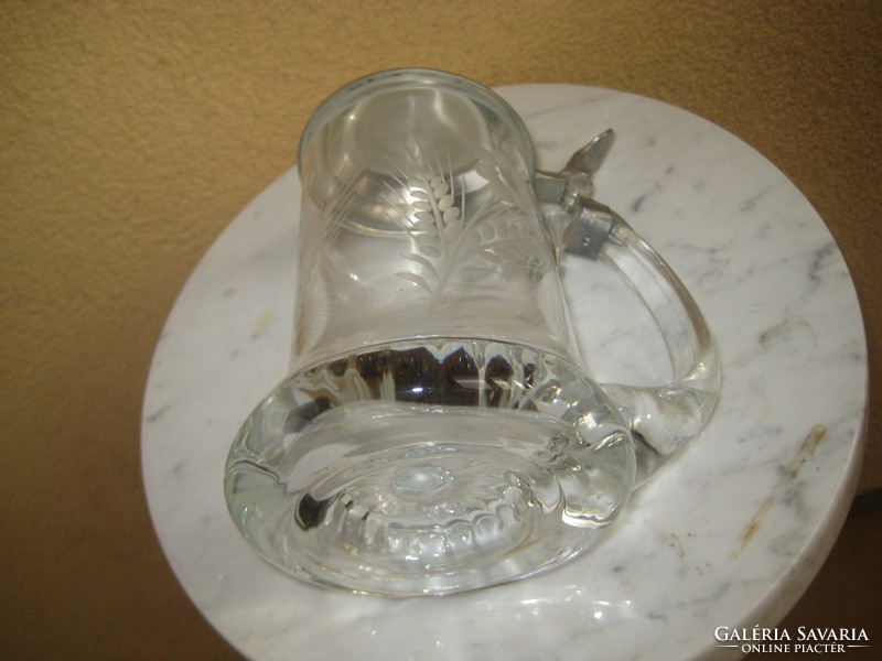Sörös  krigli ón  szerelék  , csiszolt üveg   18 cm