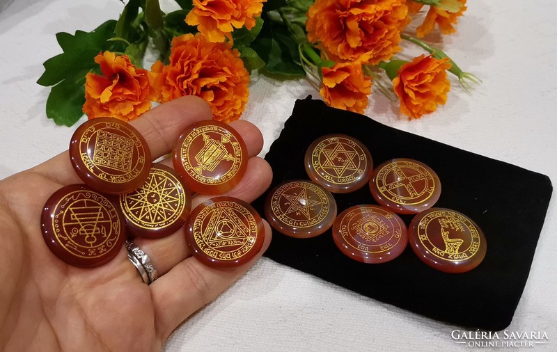 Last package! Solomon's magical 10 seals engraved in orange agate in an elegant styry, topaaa