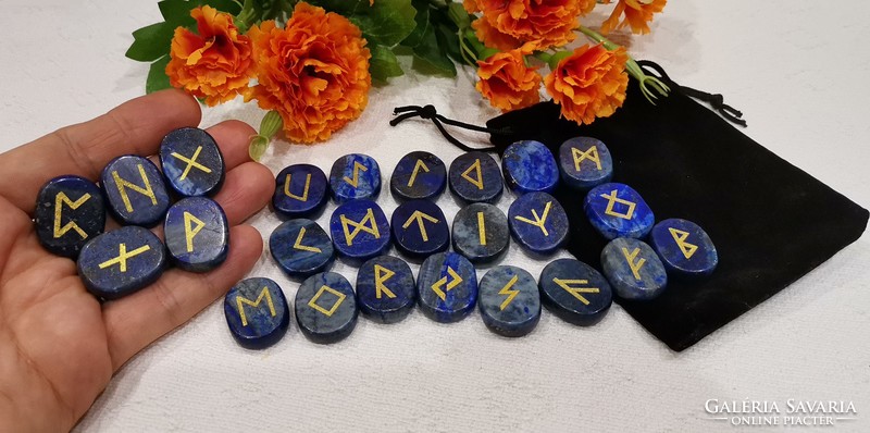 25 pcs real lapis lazuli runestone for divination in elegant bag, topaaa