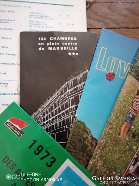 Utazási emlékek 1973 brosúrák, jegyek, stb