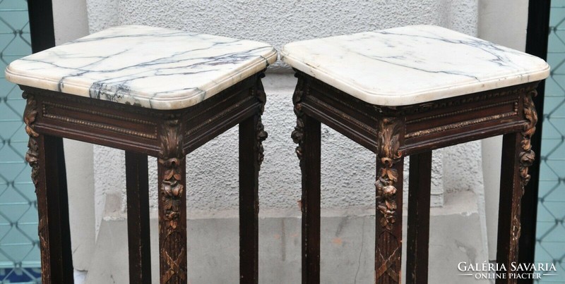 Neo-baroque pedestal pair with marble roof