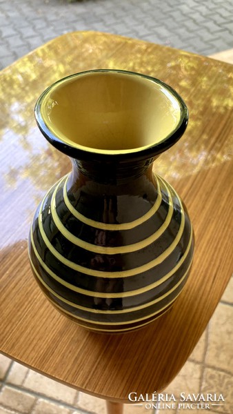 Retro vintage sárga csíkos váza