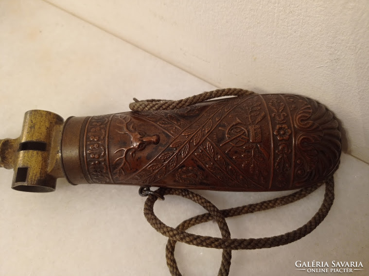Antique hunting rifle gun gunpowder holder gunpowder holder patina copper hunting tool