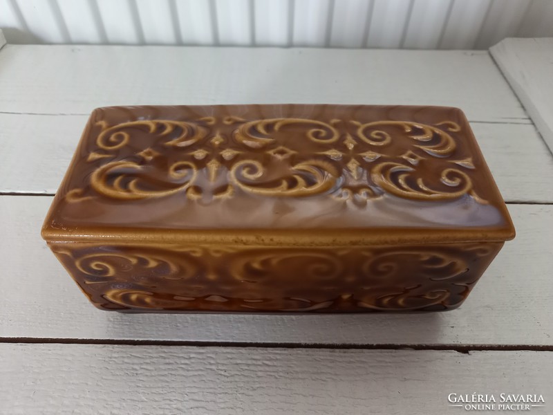 Mid century_ditmar urbach Czechoslovak ceramic / faience box_50s