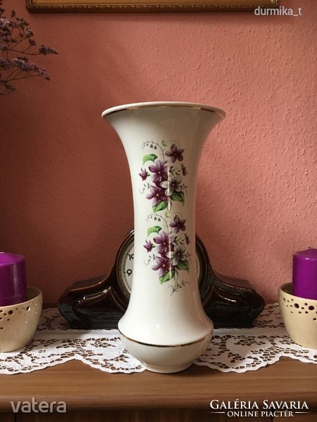 Extremely rare raven house violet giant vase