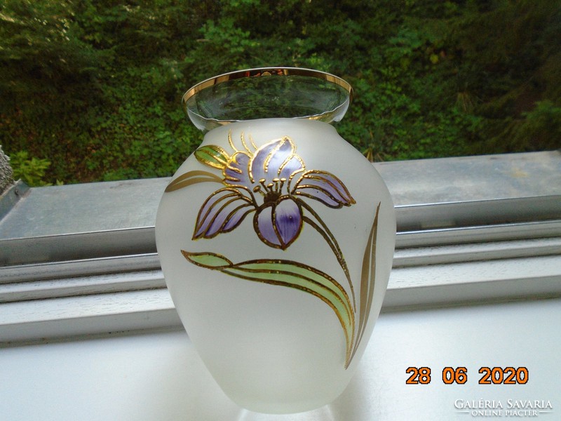 Szecessziós liliomos kézzel festett, dombor aranykontúrozott  váza