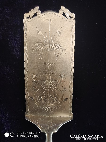 Antik ezüst 800-as (Diana) tortalapát (tömör ezüst) /gyönyörű!/ 19. sz.