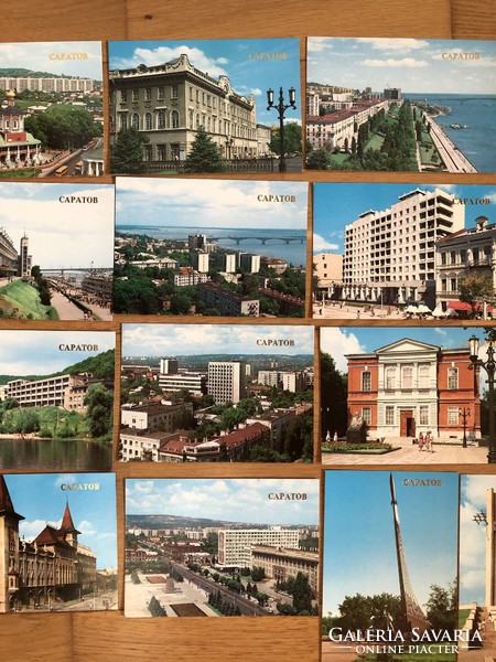 Szaratov / Saratov városa orosz képeslapok, tömb, sor