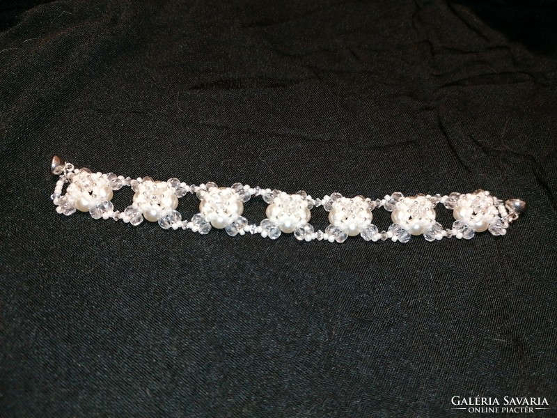 Pearl Bracelet (685)