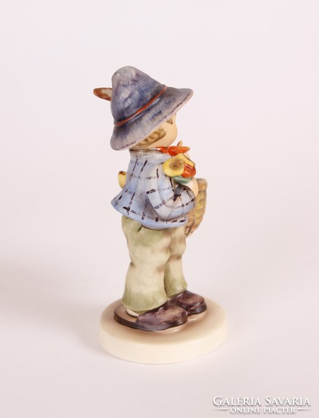 Húsvéti üdvözlet (Easter Greetings) - 14 cm-es Hummel / Goebel porcelán szobor