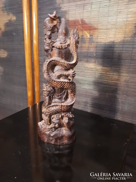 Quan yin, agar wood sacred statue