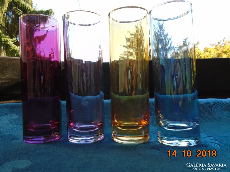 4 iridescent antique colored glasses 13 cm
