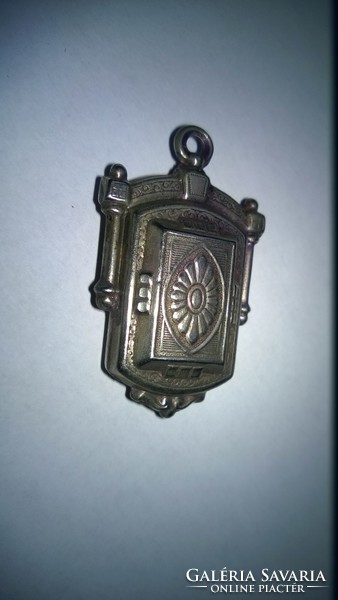 Antique beautiful silver plated pendant pendant