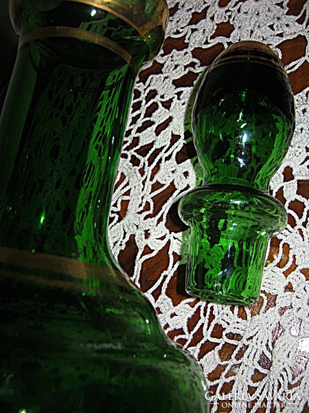 Green gilded glass bottle butella liqueur dispenser
