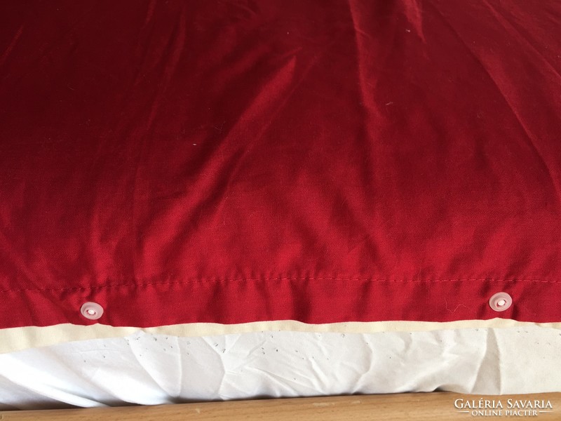 Bordó (piros)-törtfehér színű dupla paplanhuzat, ágynemű