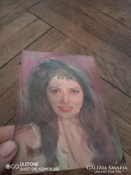 Special holographic female photo from the 1970s