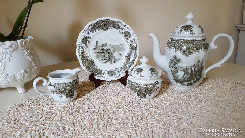 Beautiful Seltmann Weiden baroque tea and coffee set