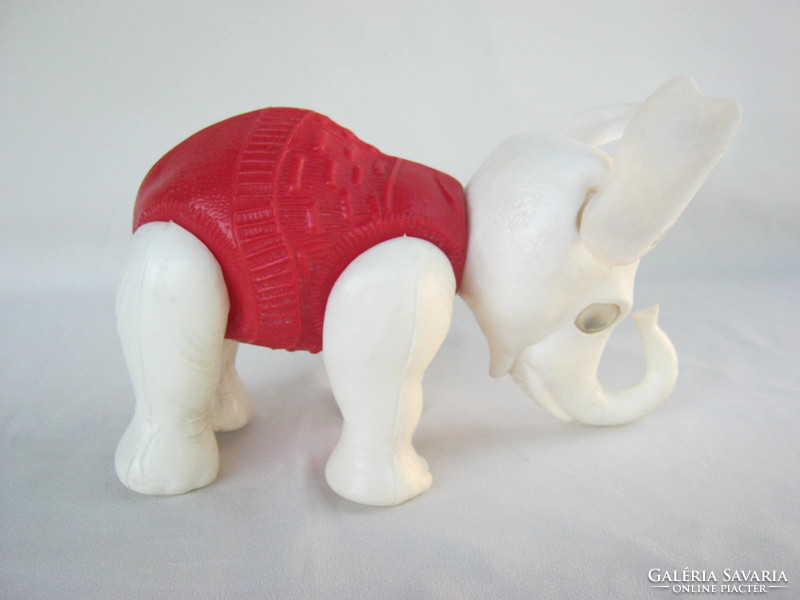 Retro ... Dmsz? Plastic toy figure elephant with moving eyes