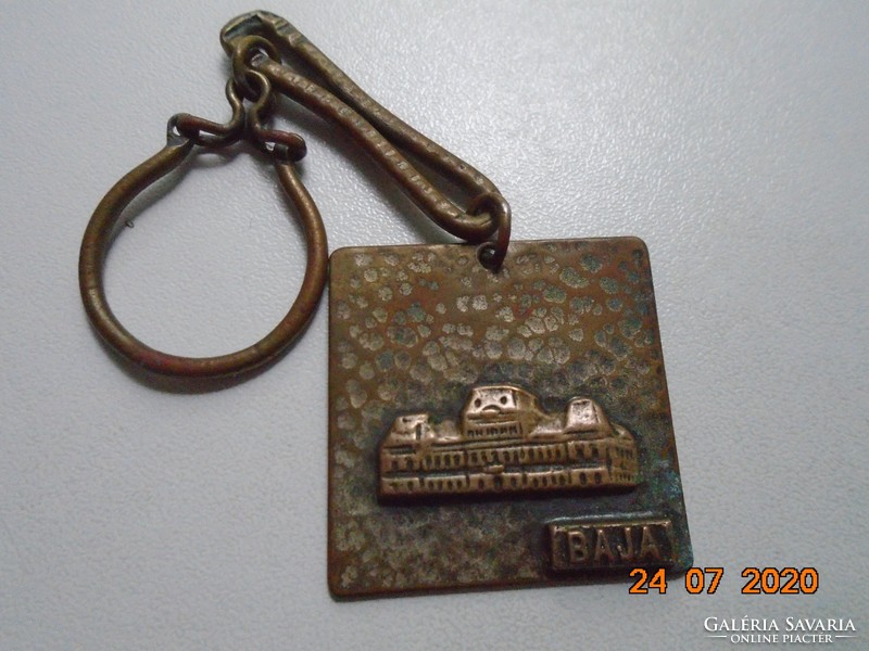 Old baja bronze key ring