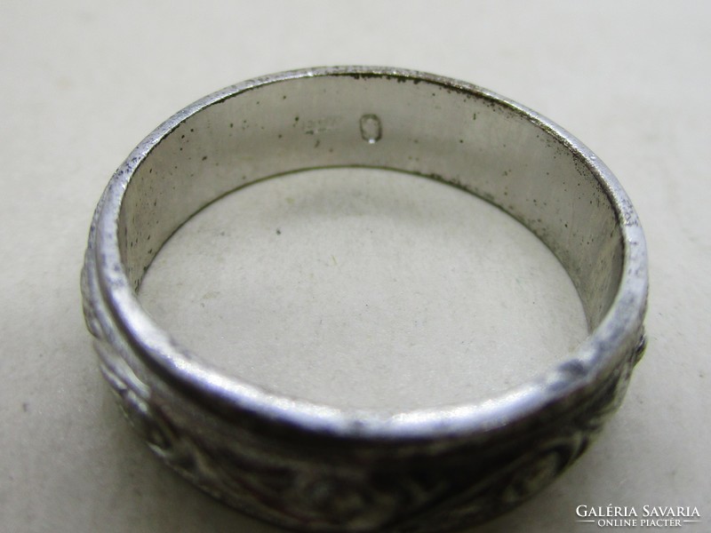 Szép régi vésett ezüst  karikagyűrű
