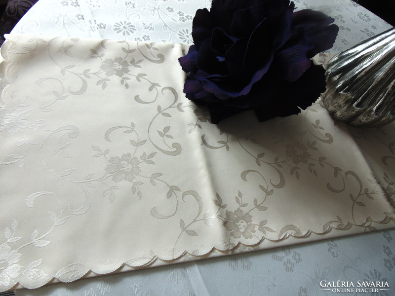 Wonderful cream silk tablecloth 88 x 160 cm rectangle