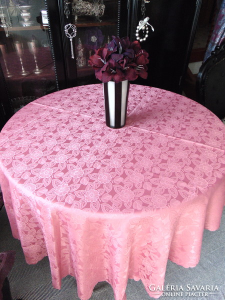 Beautiful large oval silk damask tablecloth / mauve pink