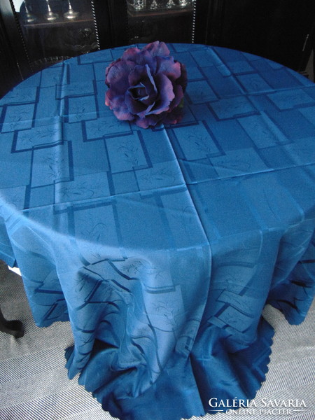 Sötét királykék elegáns selyemdamaszt asztalterítő 158 x 222 cm ovális  !