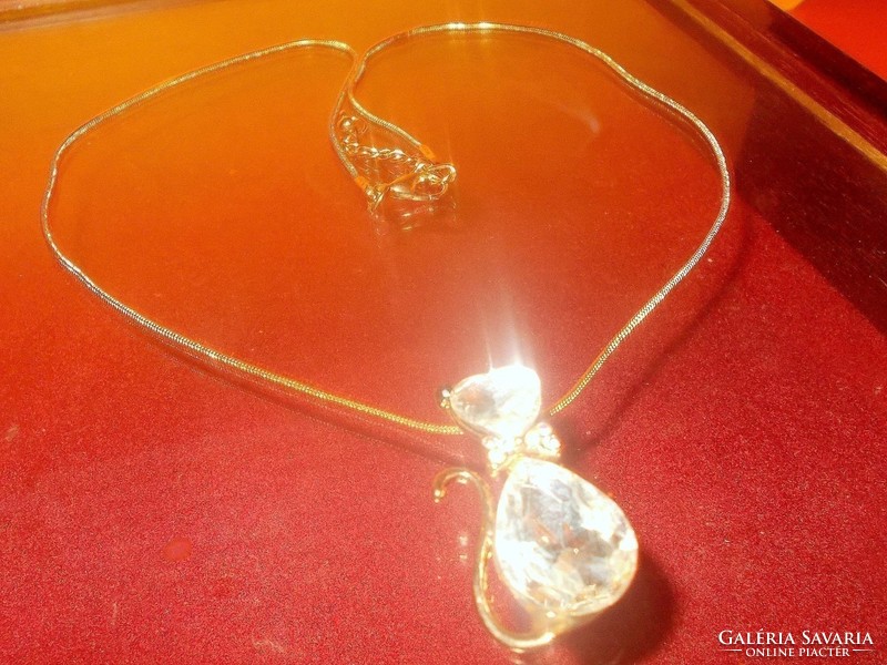 Cat- bow bow crystal gold gold filled necklace