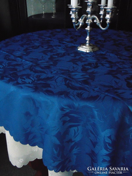 Csodaszép királykék selyemdamaszt asztalterítő 134 x 158 cm ! téglalap