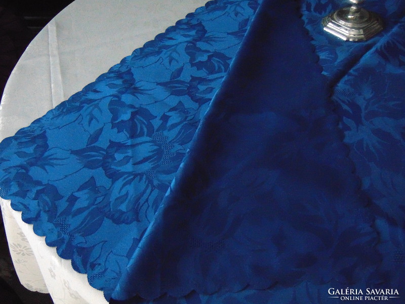 Wonderful royal blue silk paste tablecloth 134 x 158 cm! Rectangle