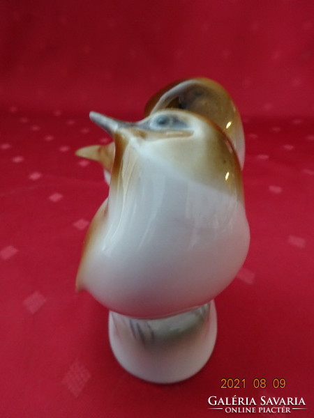 Zsolnay porcelain figure, pair of birds with brown feathers, height 9 cm. He has!