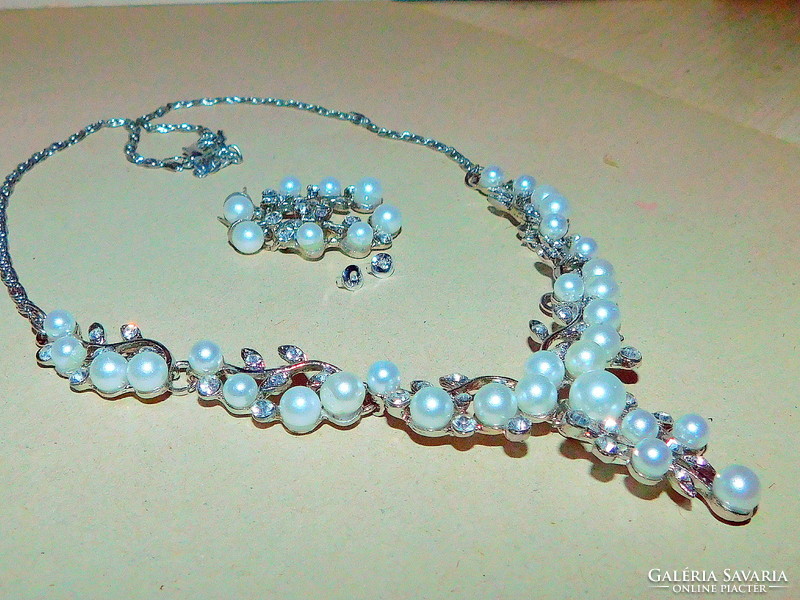 Casual wedding pearl crystal necklace and earrings jewelry set