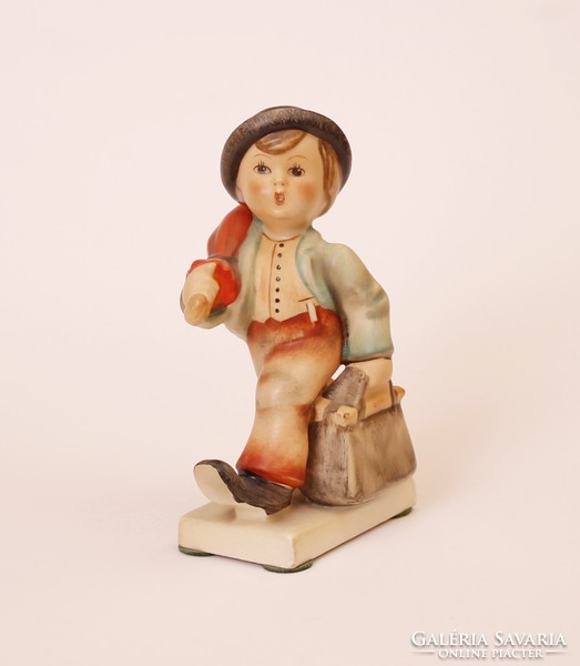 Vidám vándor (Merry wanderer) - 11 cm-es Hummel / Goebel porcelán figura