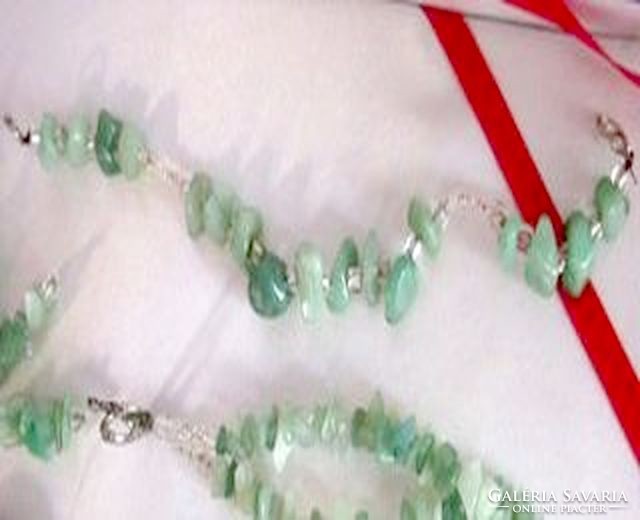 Aventurine mineral necklace and bracelet