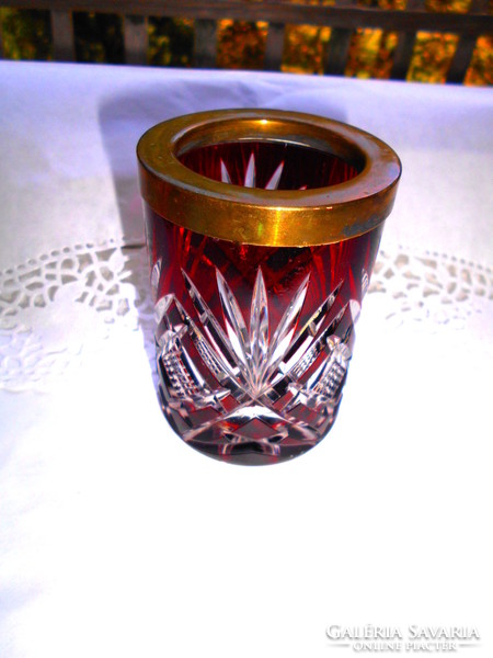 Antique brushed copper border in a small vase