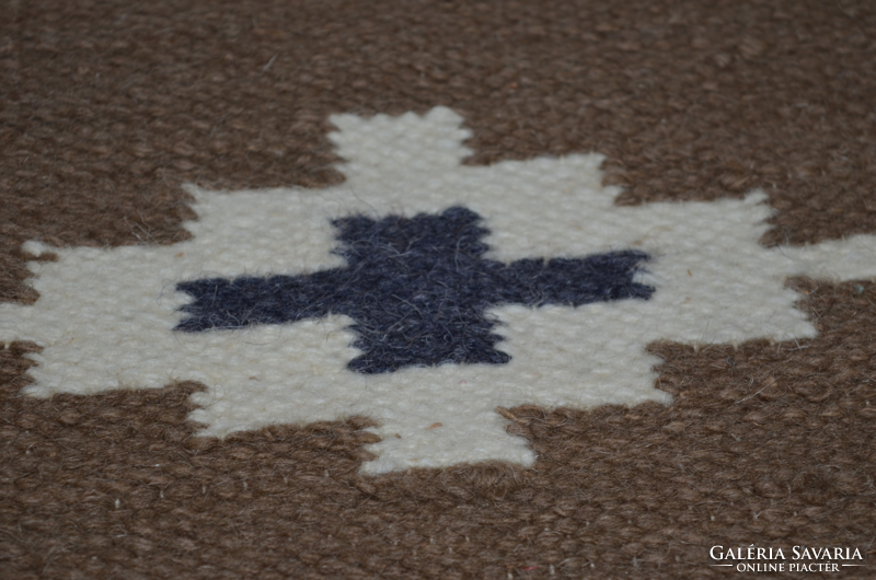 Gyapjú mini kis szőnyeg  ( DBZ 0065 )
