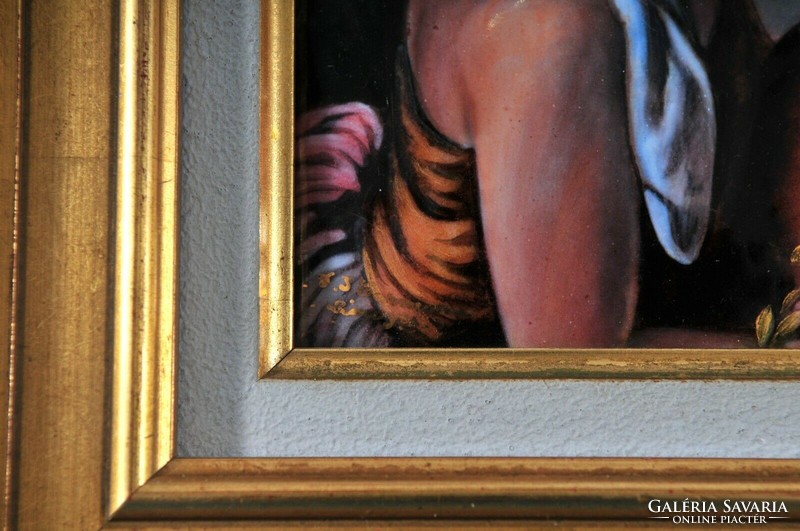 Női portré, " FJ Carmona" jelzéssel, zománc