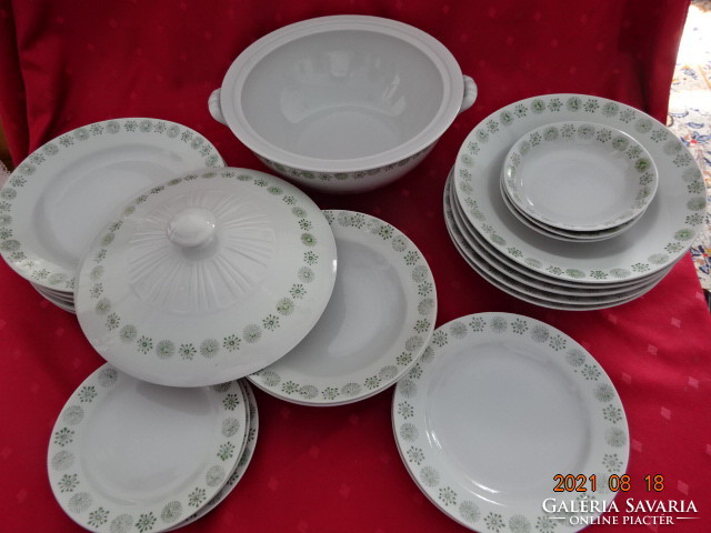 North Korean tableware, 22 pieces, with a green pattern. He has!
