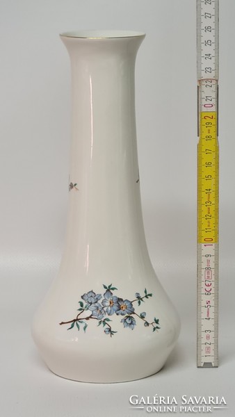 Aquincumi blue floral porcelain vase (1878)