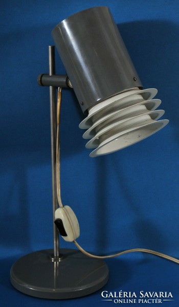 Retró állítható asztali lámpa az 1960 -as évekből