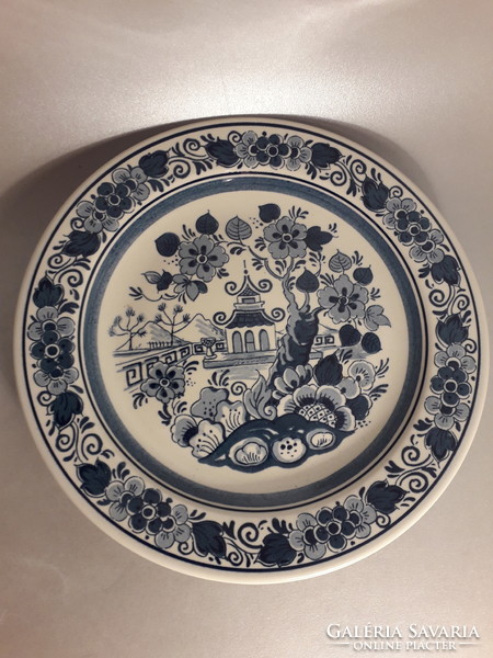 Blue delft porcelain wall decoration plate with certification in box